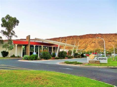 Alice Springs Casino Horas