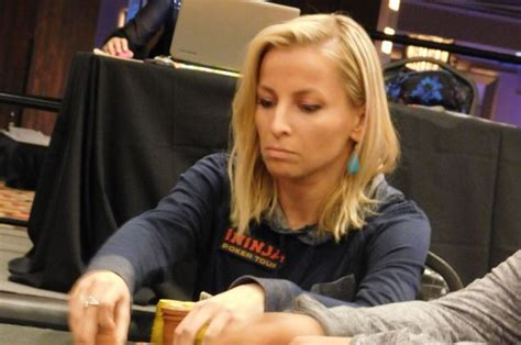 Anna Antimonio Poker