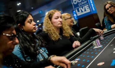 As Mulheres S Torneios De Poker Vancouver