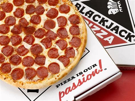 Blackjack Pizza Greeley Especiais