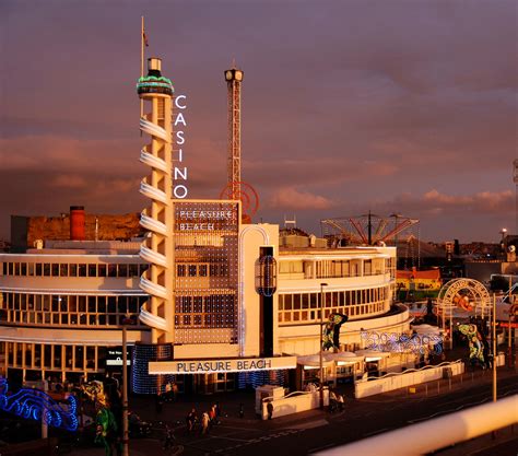 Blackpool Pleasure Beach Edificio Do Casino
