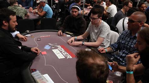 Comentario Jouer Fin De Tournoi De Poker