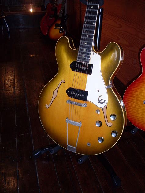 Epiphone 1961 Casino Preco