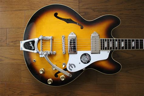 Epiphone 1965 Casino Vs Elitista