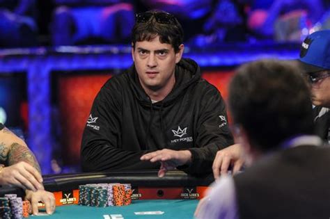 Evan Neve Poker
