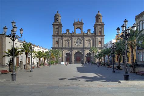 Foro De Fenda De Las Palmas