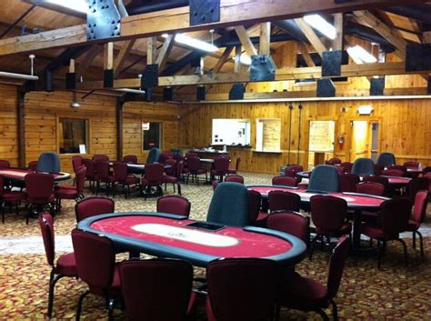 Hampton Falls Sala De Poker Revisao