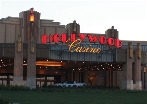 Hollywood Casino Toledo Horas