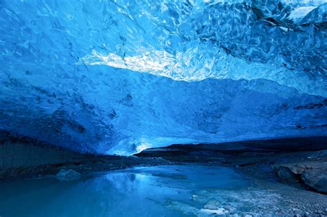 Ice Cave Novibet