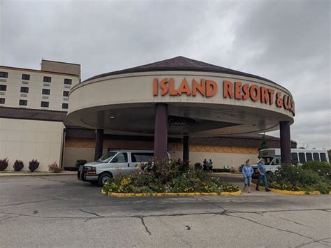 Ilha Casino Resort Harris Mi