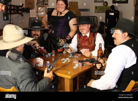 Juego De Poker En El Viejo Oeste