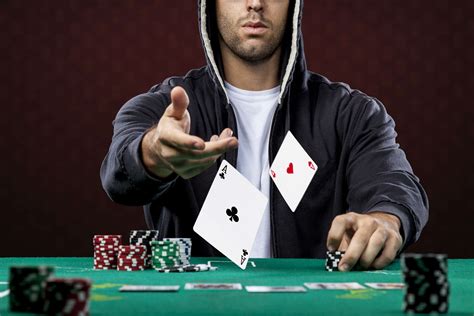La Vida De Un Jugador De Poker Online