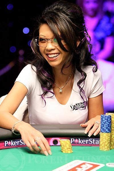 Liz Lieu De Poker Diva