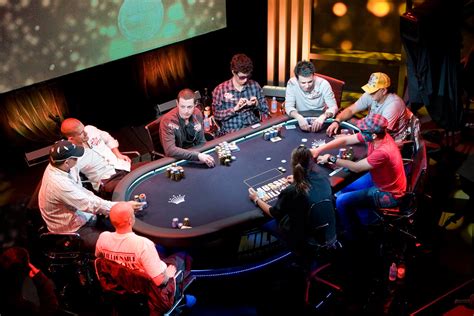 Manchester Clube De Poker