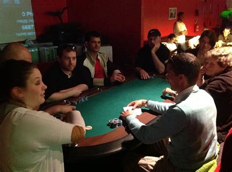 Poker De Boliche Brest