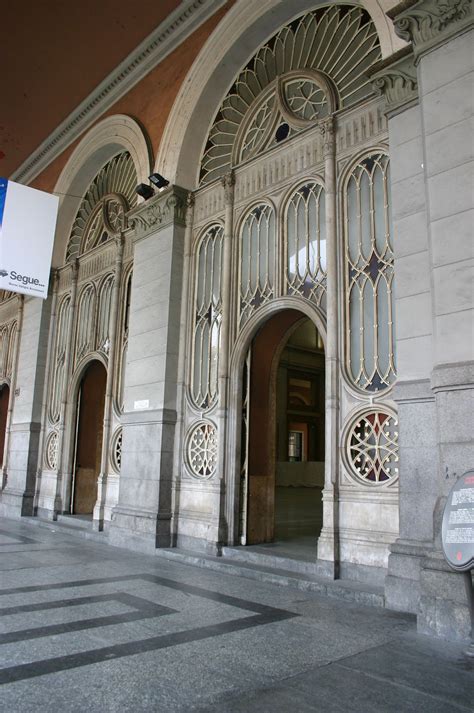 Sala De Fenda De Torino Porta Nuova