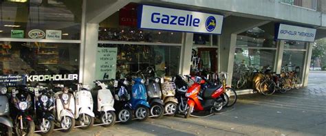 Scooters Slotermeerlaan