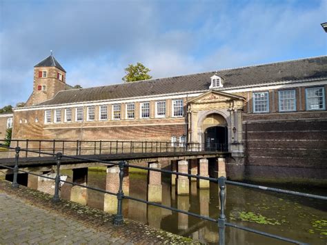 Slot De Van Breda